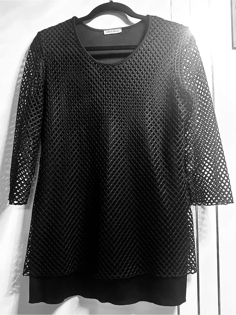 Brochure Size Large Black Mesh Overlay Tunic Top